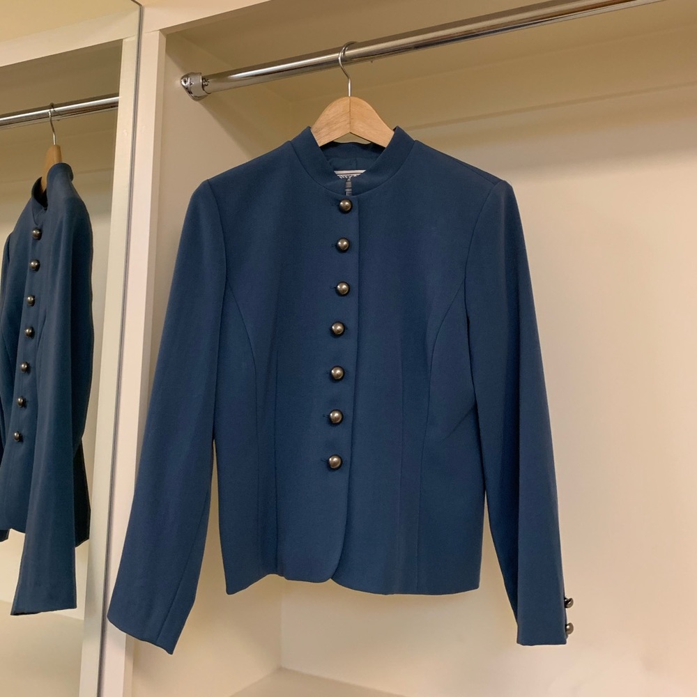 Jessica Howard Blazer